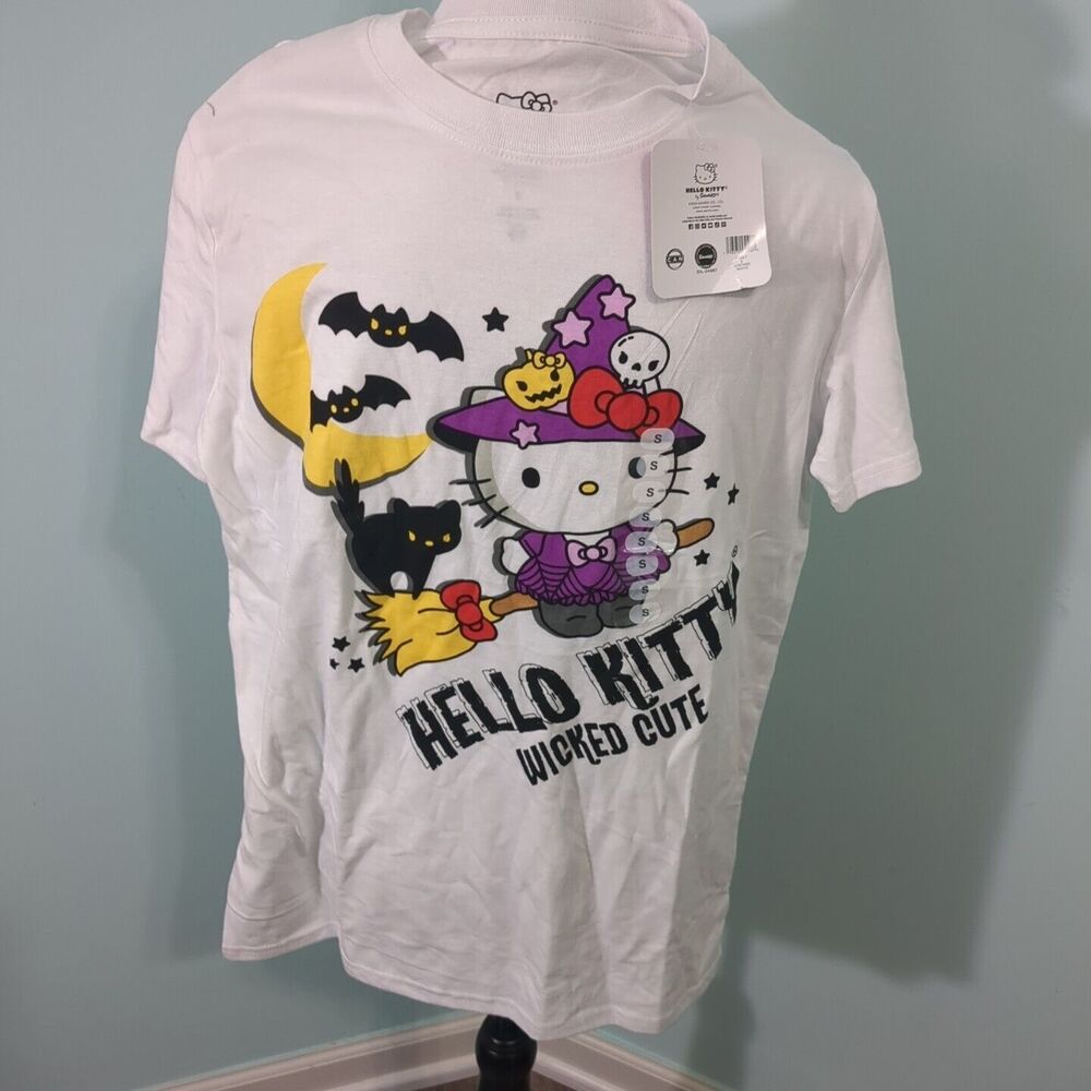 Hello Kitty Halloween T-shirt Unisex White Witch New Tags small